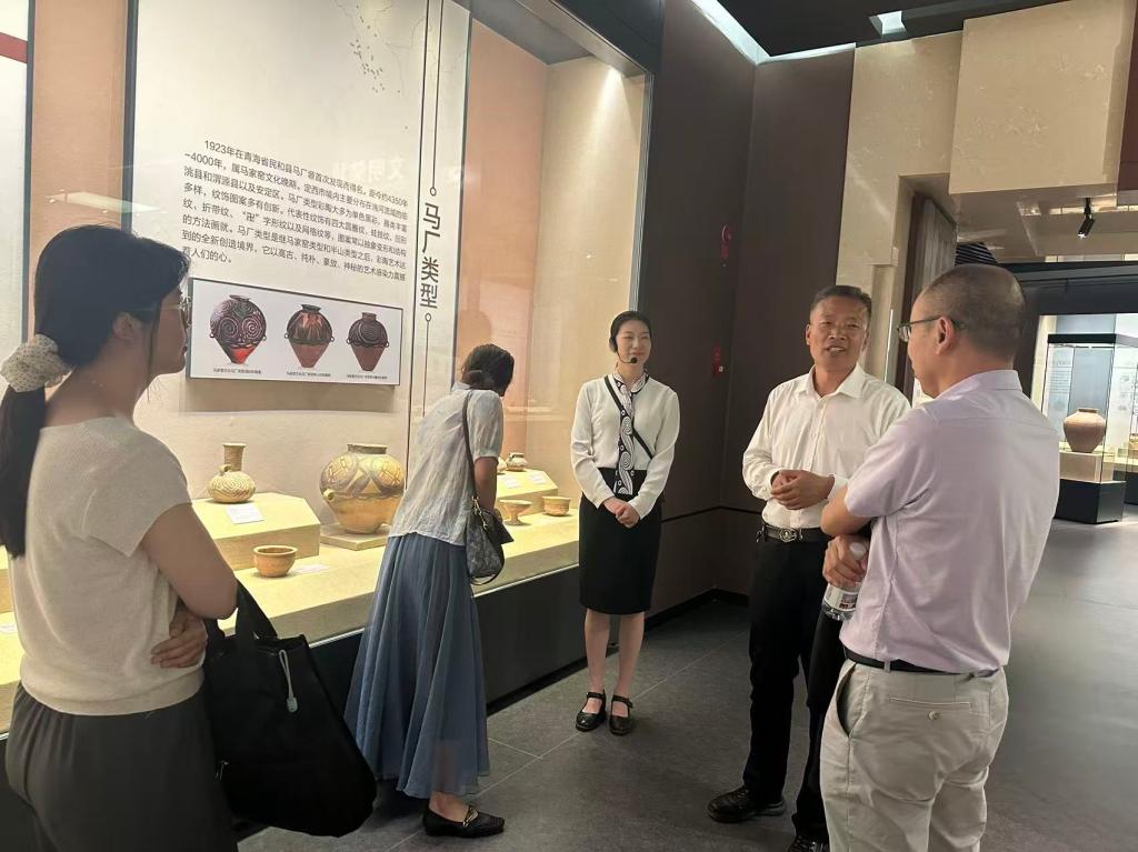 访企拓岗促就业 馆校协同育新人————太阳成集团tyc7111cc主页赴定西市开展访企拓岗和实习实践基地建设活动 